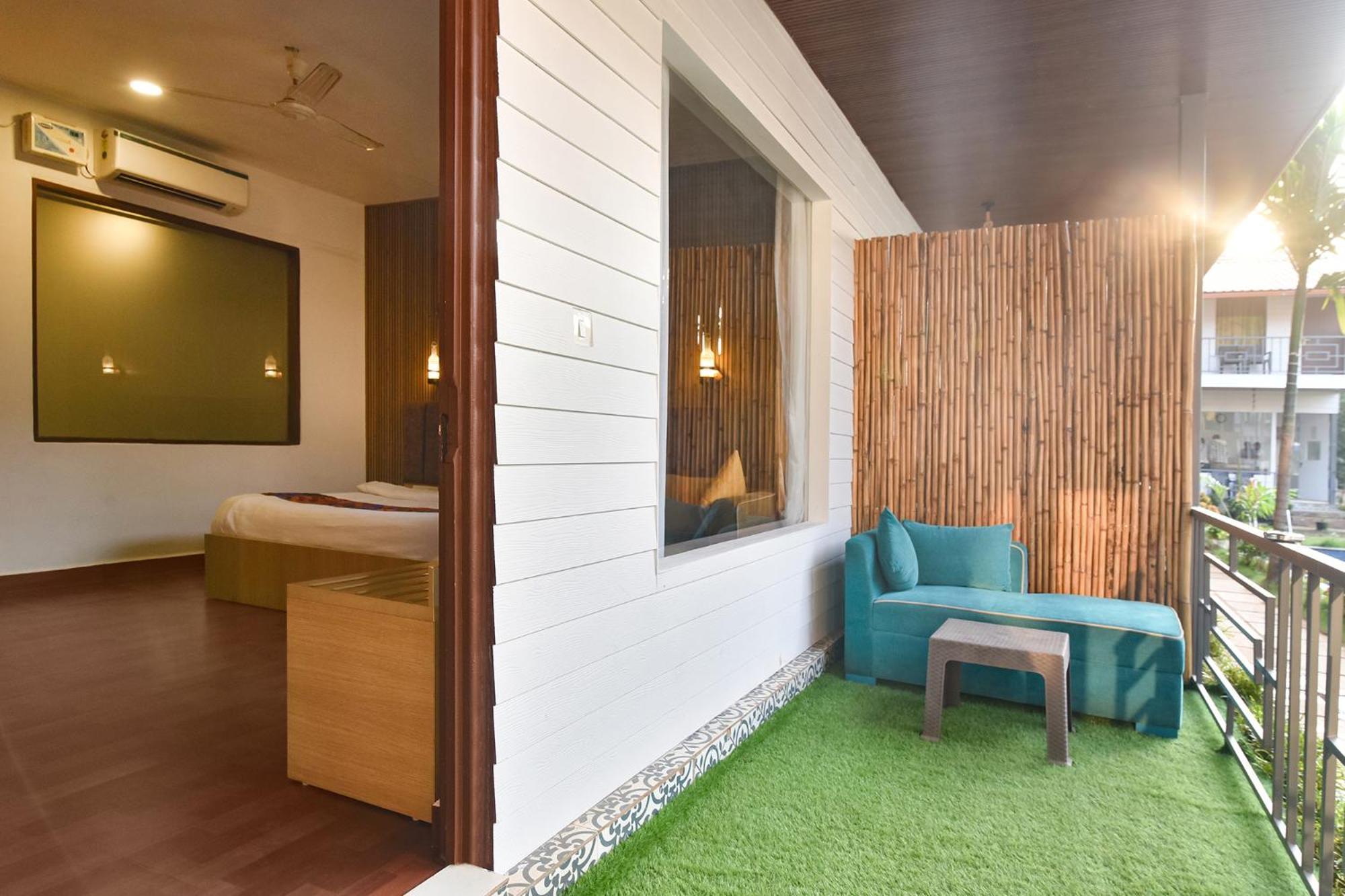 Fabhotel Morjim Bliss - 500M From Morjim Beach Eksteriør bilde